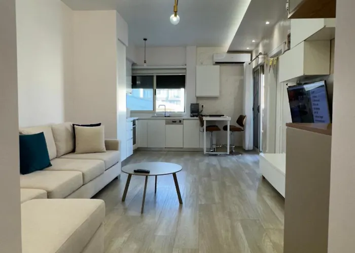 Apartment Sea View Deluxe Qerret Golem Kavaje